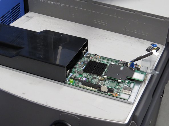 Place the server sled on a work surface.