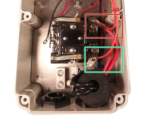 Connect the longer lead on the harness to the bottom position and the shorter the top position.
