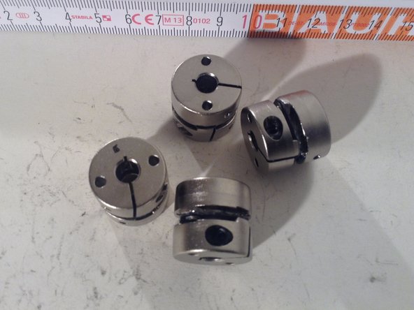 [4] 6 mm flexible couplers