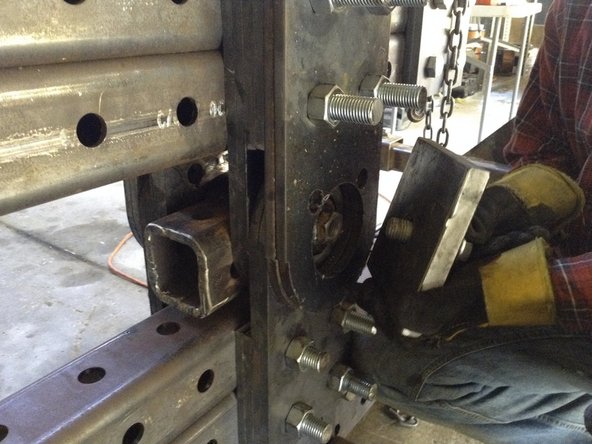 2 1&quot; x 2&quot; bolts