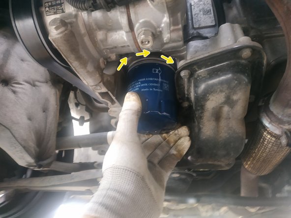 S'assurer que l'ancien joint n'est pas resté collé.