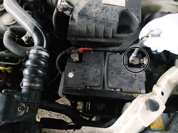 dévisser la cosse - de la batterie, clé de 10mm