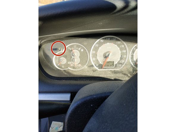 appuyer sur le bouton entouré en rouge sur la photo