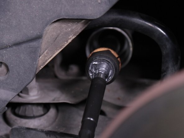 Revisser la nouvelle biellette dans son emplacement