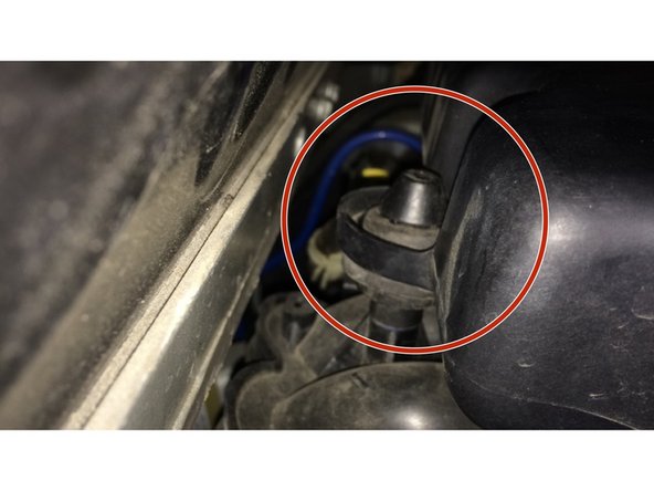 Replacer la boite à air au niveau du boitier papillon et du plot en caoutchouc