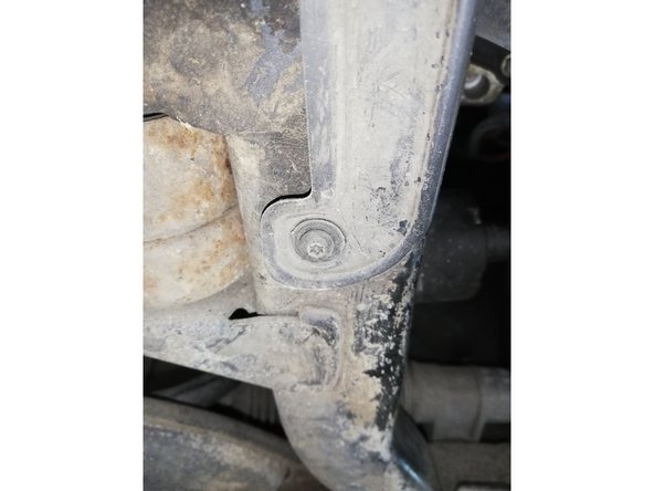 Retirer le cache plastique.