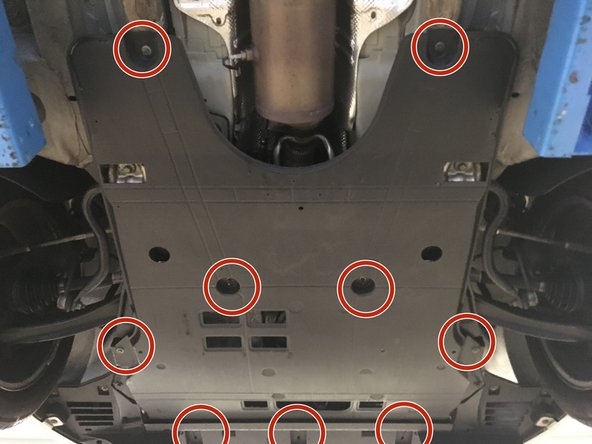 
Unscrew the 9 screws
