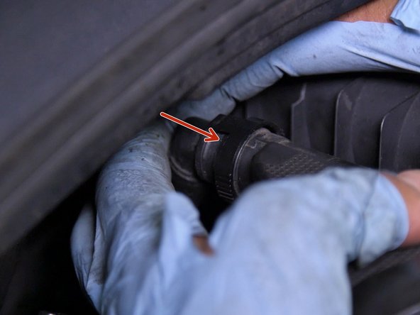 Amorcer le filtre à carburant en activant le contact à plusieurs reprise avant de démarrer