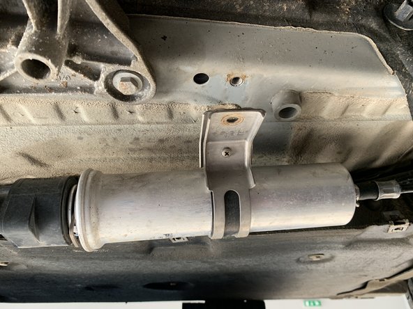 Retirer la patte de maintient