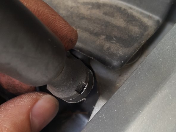 Réaliser la même opération le deuxième vérin de l'autre côté