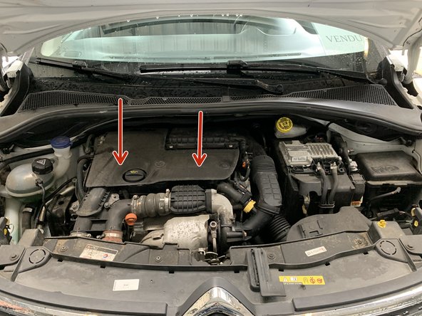 Remettre le cache moteur