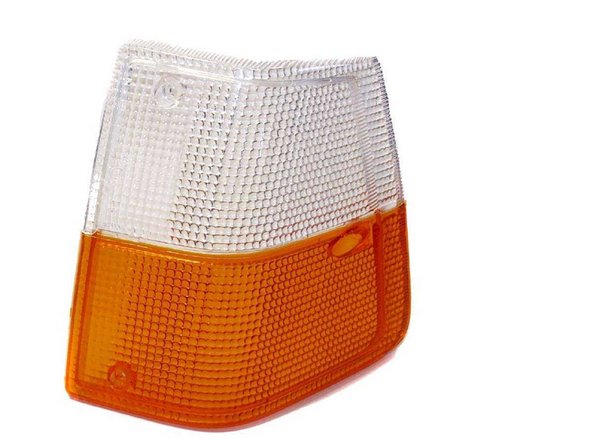 Placer l'optique sur le bloc, puis mettre les deux vis en façade, à la main.