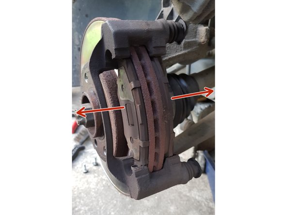 Retirez les 2 plaquettes.