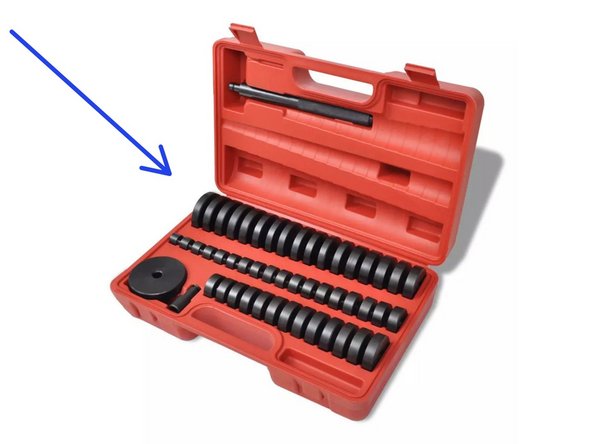 Munissez-vous d'un coffret de disques pour extraction de roulement.