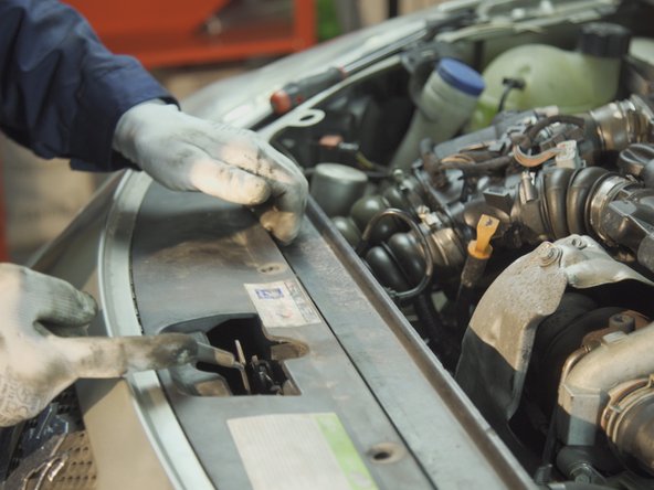 Tirer le pare-choc vers l'avant