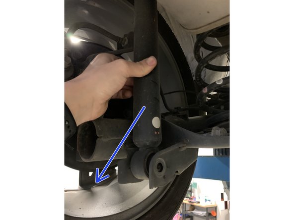 Retirer l'amortisseur