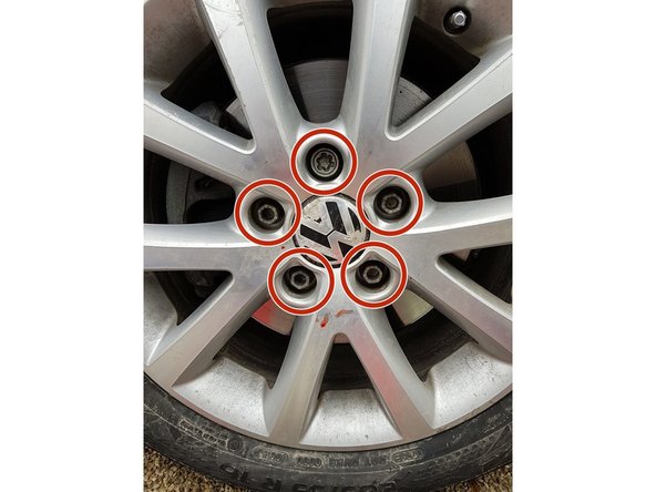 Le travail est maintenant terminé, vous devrez vous rendre dans votre véhicule puis appuyer une dizaine de fois sur votre pédale de frein avant de prendre le volant pour que le piston se remette en place.