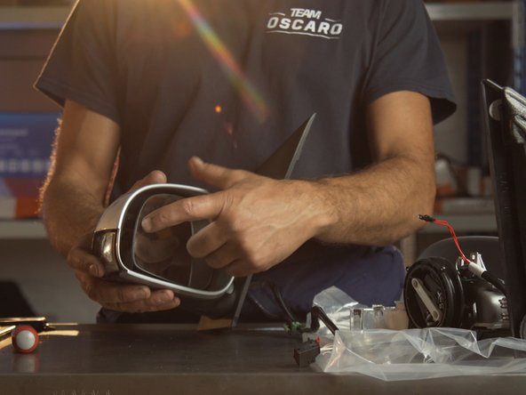 Pour conserver votre ancienne coque de rétroviseur