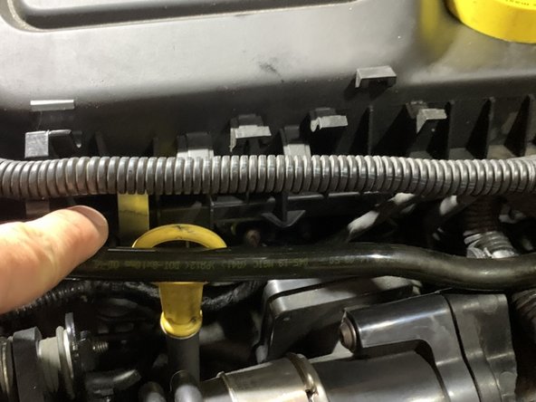 Declisper les agrafes du cache (2)