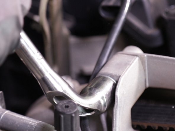 Repérer la longueur et l’emplacement de chaque vis