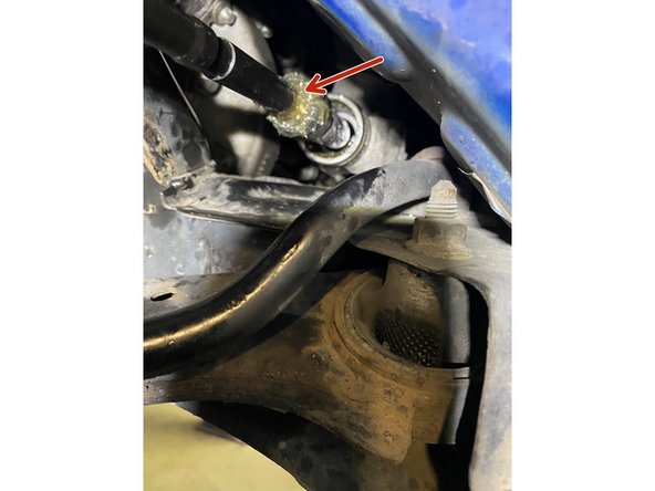 J'ai mis de la graisse sur le rotule de direction