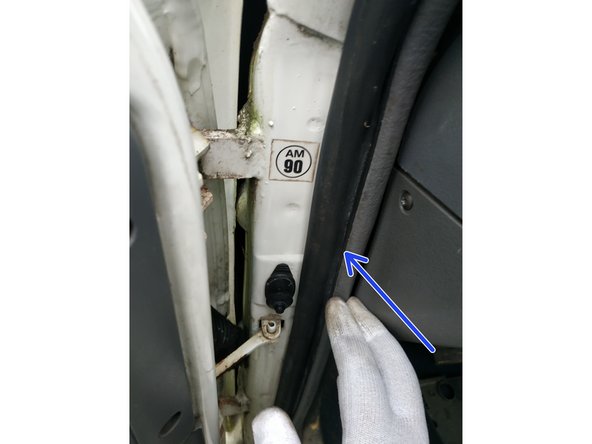 remettre le joint de porte en place