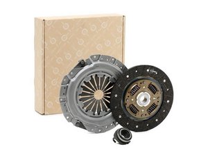 Changer kit d'embrayage sur renault clio 2