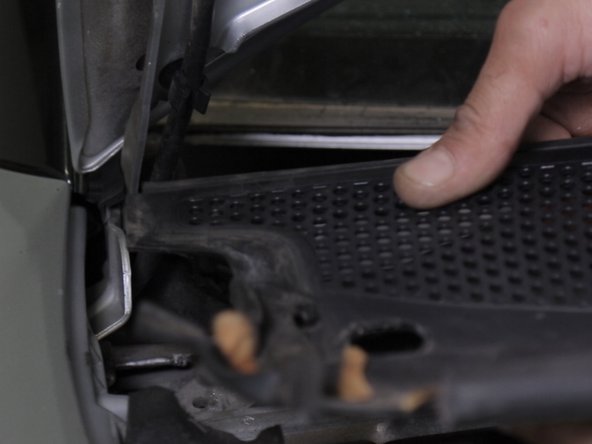 Retirer la baie de pare-brise