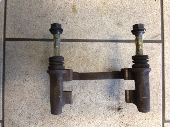 Replacer les coulisseaux dans la chape