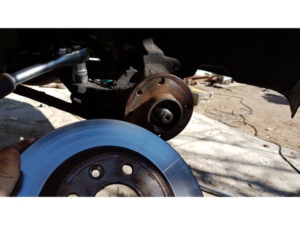 ATTENTION: Evité de mettre du gras sur le disque