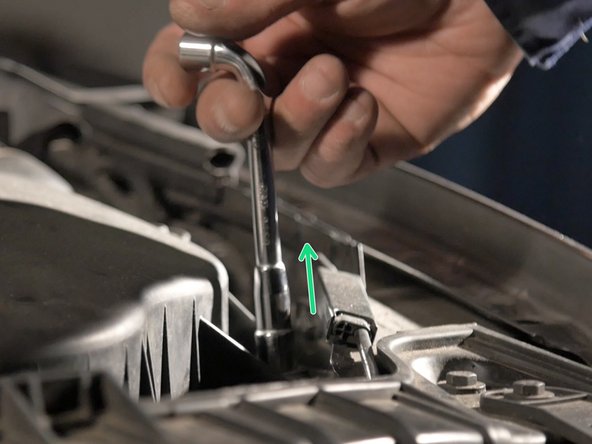 Retirer la seconde vis