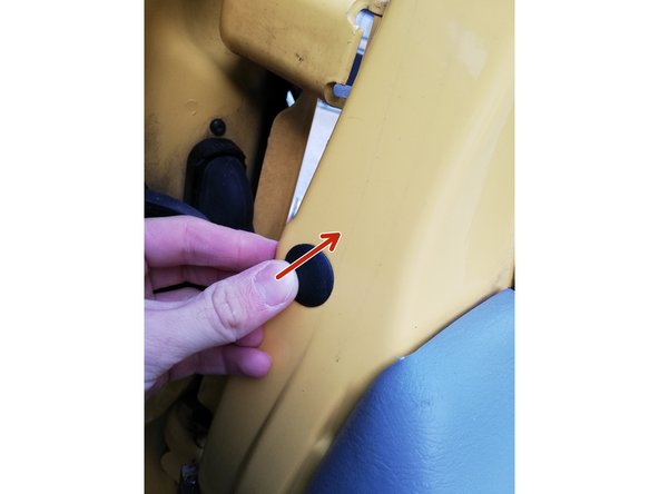 
Replace the plastic protections
