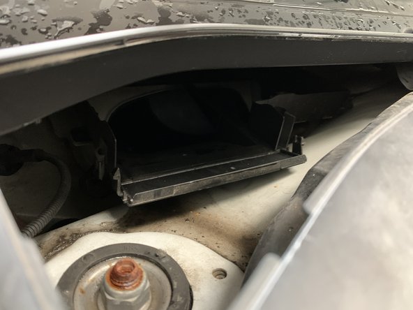 Installer les nouveaux filtres habitacle