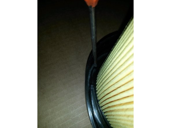 
Use a flathead screwdriver to place the gasket into the bottom of the groove
