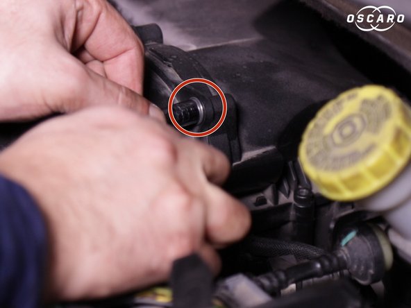 Resserrer les deux vis du débitmètre