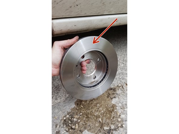 Le remontage s'effectue en sens inverse.