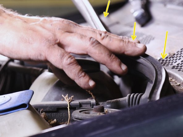 Repositionner le joint de la baie de pare brise