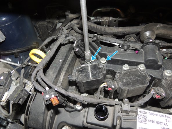 Revisser et bloquer les deux vis de fixation.