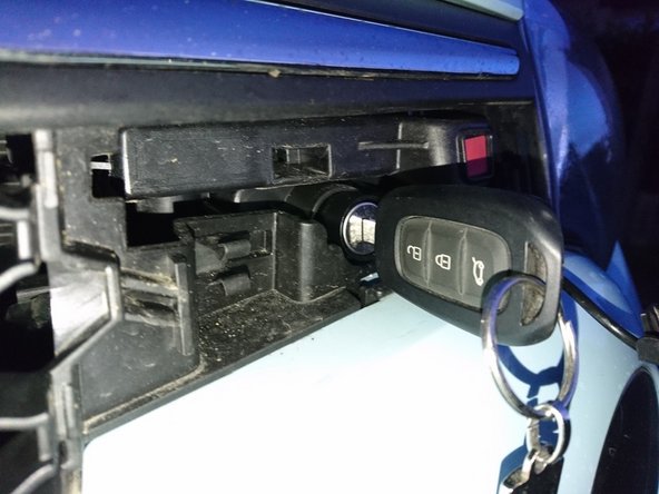 Fermer les 2 verrous