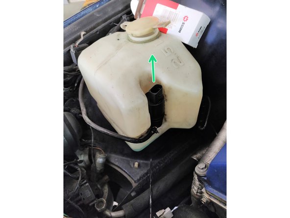 Sortir la pompe en tirant dessus