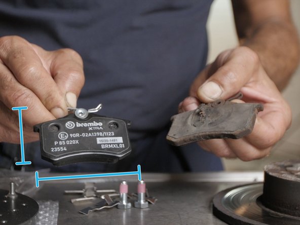 Comparer les dimensions des nouvelles plaquettes avec les anciennes ainsi que les accessoires de montage