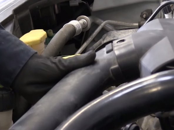 Remetttre le conduit d'admission