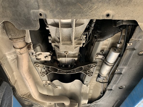 Remettre la plaque sous moteur