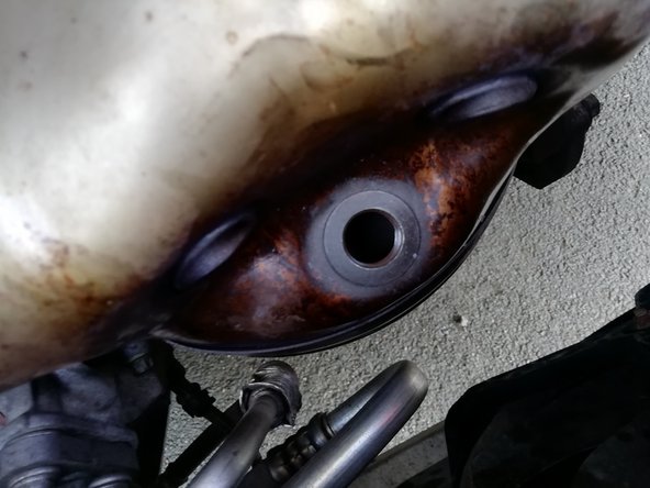 Nettoyer le pourtour pour accueillir la nouvelle sonde