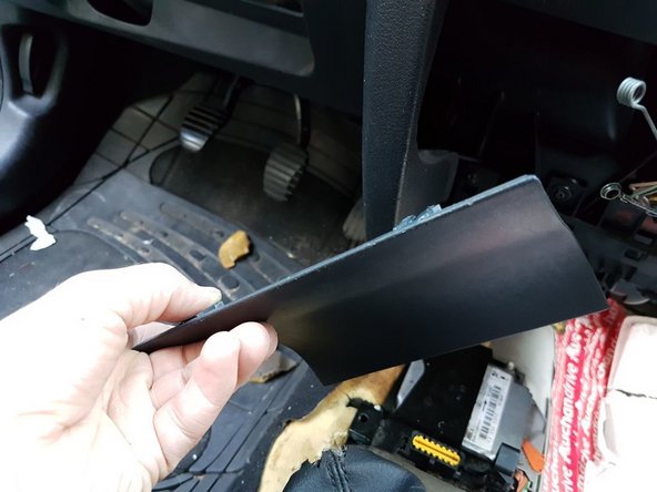 Pour enlever le dernier cache, il suffit simplement de le tirer.