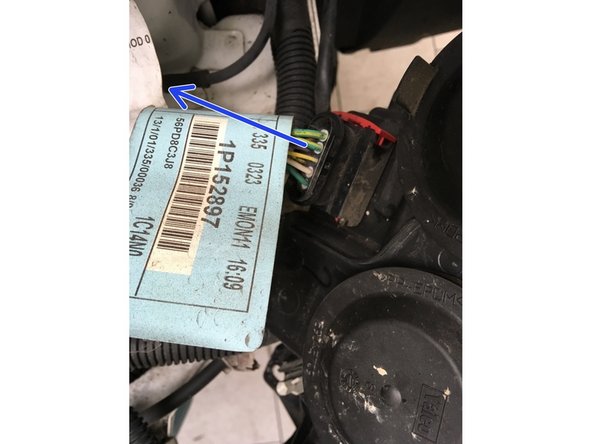 Déconnecter le connecteur de l'optique