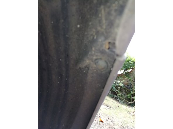 
Replace the bumper in its location
