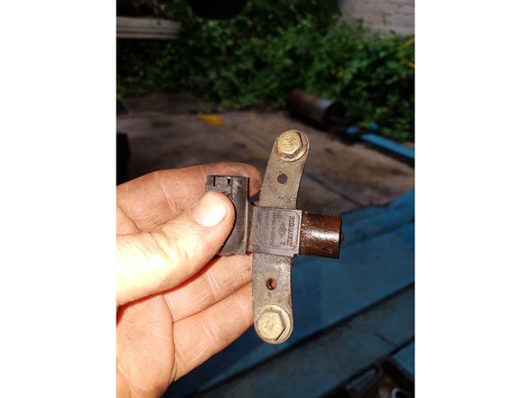 Pêle mêle les éléments principaux à remonter, donné à titre indicatif seulement :