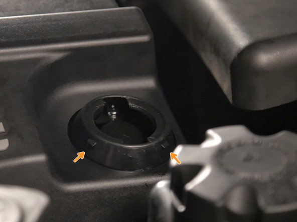 Replacer le bouchon de remplissage d'huile moteur en respectant les guides