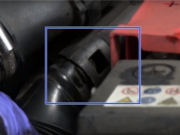 Remettre la durite en la clipssant